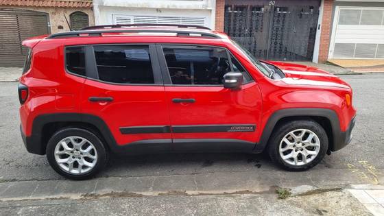 JEEP RENEGADE 1.8 16V FLEX SPORT 4P AUTOMÁTICO JEEP RENEGADE 1.8 16V FLEX SPORT 4P AUTOMÁTICO